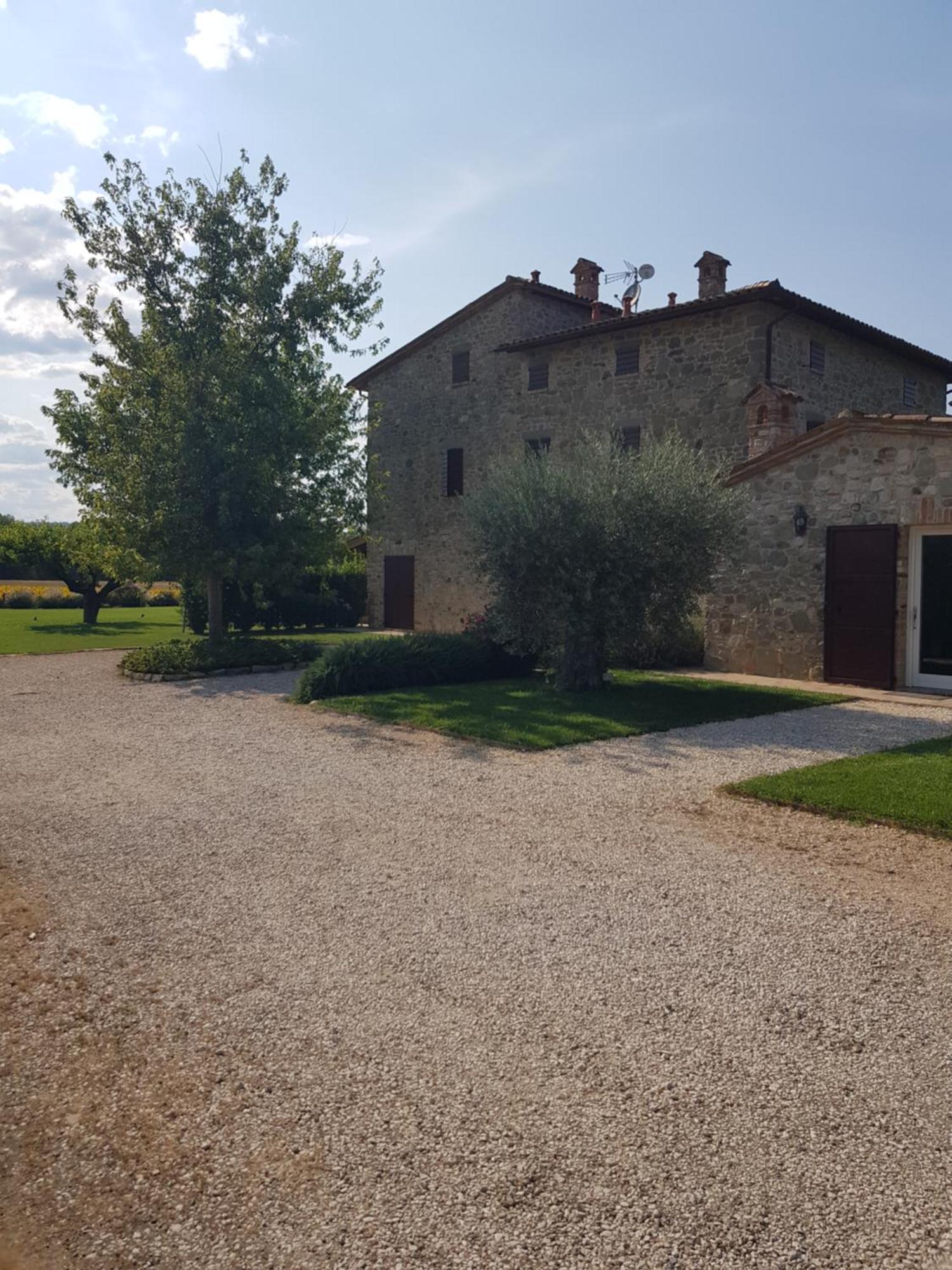Agriturismo Villa Al Piano Тоди Экстерьер фото