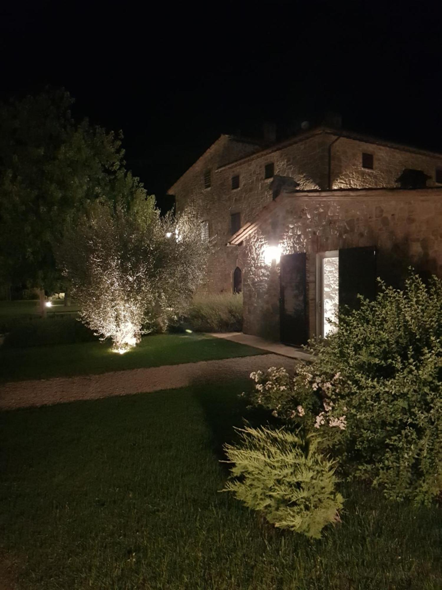 Agriturismo Villa Al Piano Тоди Экстерьер фото